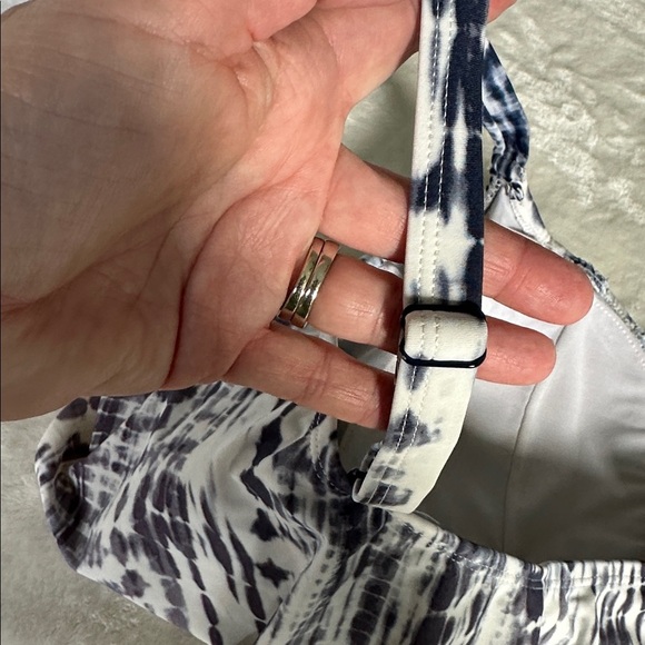 Torrid Blue and White Tie-Dye Strappy Bikini Top - Picture 6 of 7